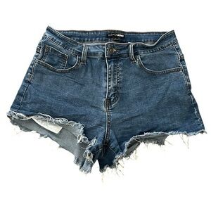 Fashion Nova Denim Extra Short in Medium
Wash, Size L